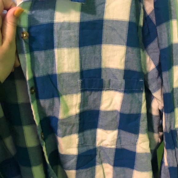 Blue and whit plaid button down - Picture 2 of 4